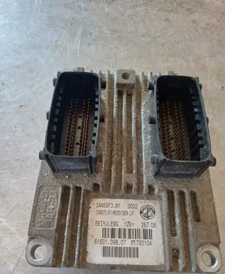Fiat Punto (188) Engine control unit/module 6160109807
