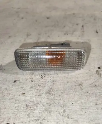 Mercedes-Benz ML W163 Front fender indicator light 11s411401