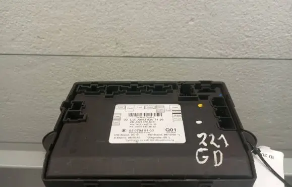 Mercedes-Benz S W221 Door control unit/module A2218704287 A0038207126 A2214422132