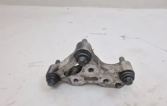 Fiat 500X Engine mounting bracket 51877953