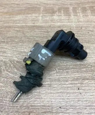 Alfa Romeo 147 Camshaft position sensor 46798364 WithPlug