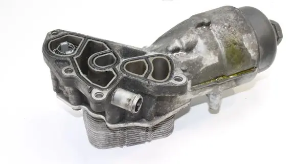 Ford Focus Oil filter cover 9687911280