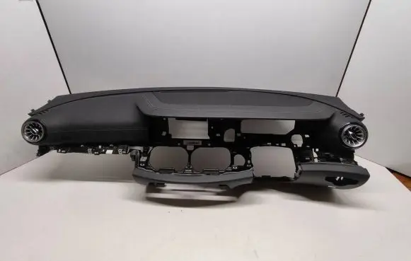 Mercedes-Benz E W213 Dashboard A2138600202 2188400022