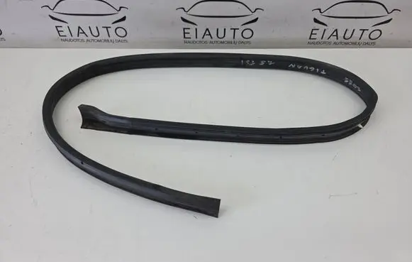 Volkswagen Tiguan Allspace Other sill/pillar trim element 5NN837119
