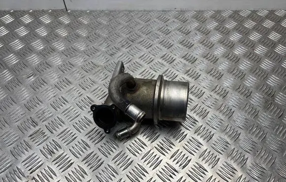 Volkswagen Golf VII EGR valve cooler 04L131512BR