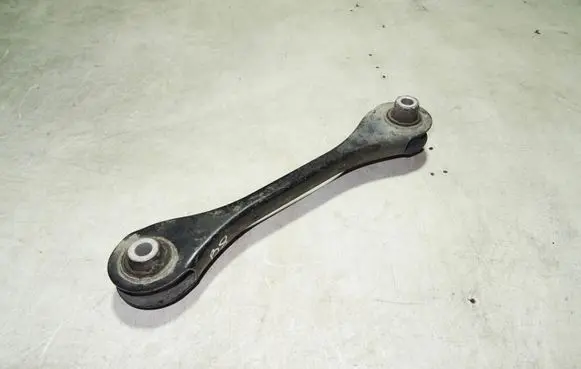 Volkswagen PASSAT B8 Rear control arm 5Q0501529C