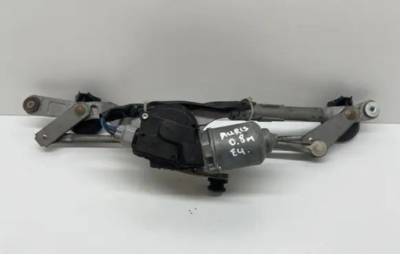 Toyota Auris 150 Front wiper linkage and motor 8511002190 1593000831