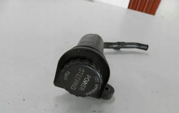 Chrysler Grand Voyager II Power steering fluid tank/reservoir 