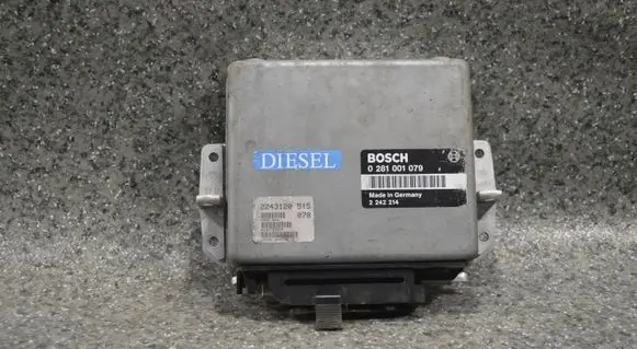 BMW 5 E34 Engine control unit/module 0281001079