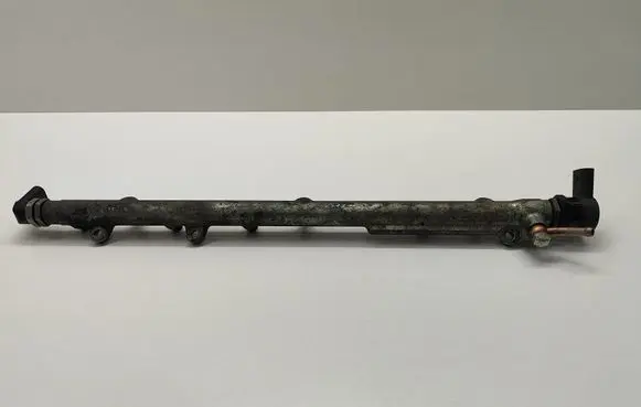 Fuel main line pipe