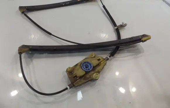 Audi A6 S6 C6 4F Front window lifting mechanism without motor 4F0837461A
