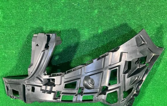 Mercedes-Benz Vito Viano W447 Front bumper mounting bracket A4478856200