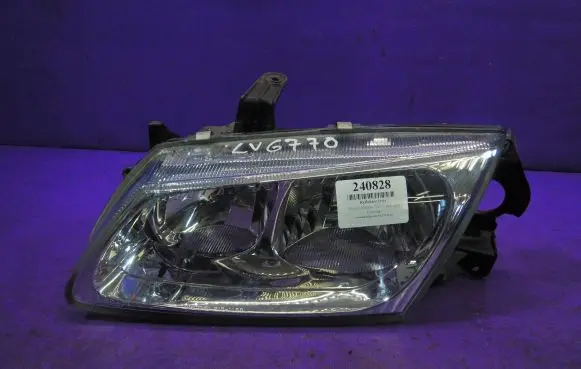 Nissan Almera Tino Headlight/headlamp 2151188L