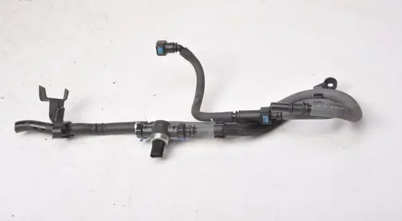 Volvo S60 Fuel injector supply line/pipe 31452337