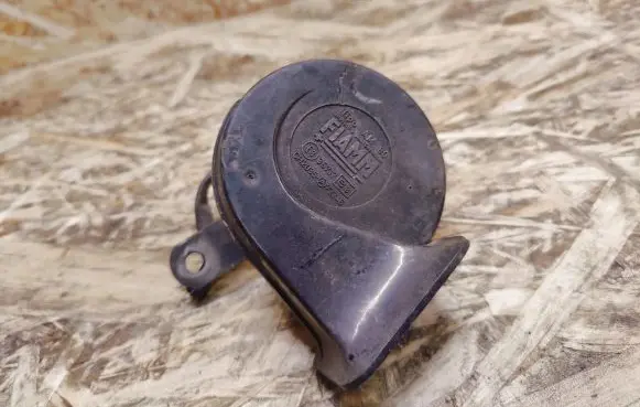 Mercedes-Benz S W140 Horn signal