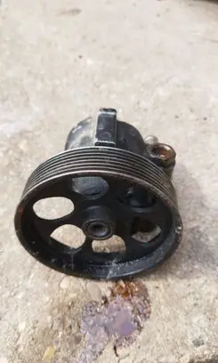 Renault Espace IV Power steering pump