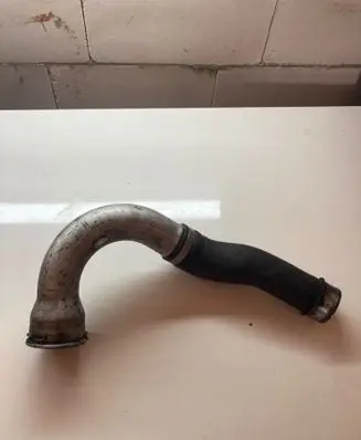 Volkswagen Transporter - Caravelle T5 Intercooler hose/pipe 7H0145762E