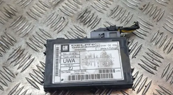 Opel Zafira B Phone control unit/module 13187911 454942368