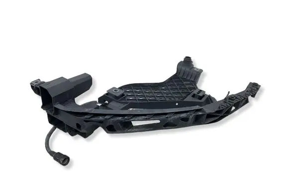 Audi Q3 8U Headlight/headlamp mounting bracket 8U0805607A