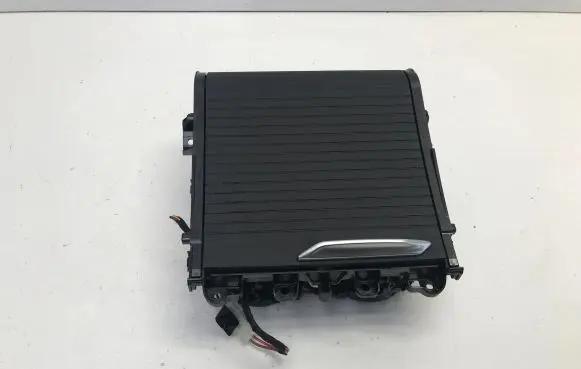 BMW iX3 Cup holder front 5A192C4 11916410
