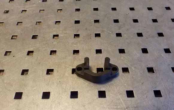 BMW X5 E53 Fuel Injector clamp holder