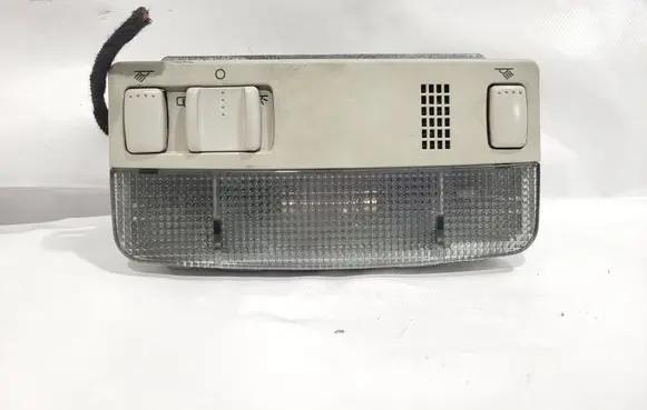 Volkswagen PASSAT B5.5 Front seat light 3B0947105C