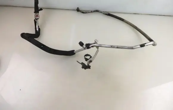 Renault Trafic II (X83) Air conditioning (A/C) pipe/hose