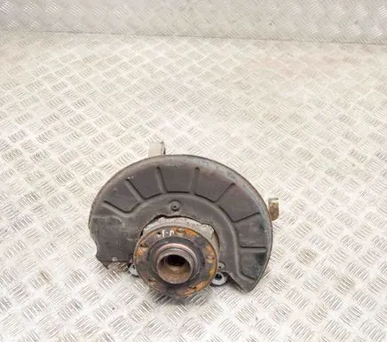 Volkswagen PASSAT B7 Front wheel hub 1K0615312