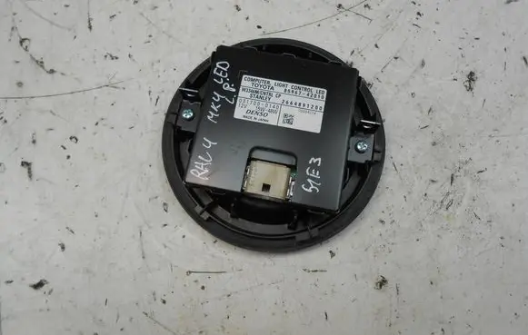Toyota RAV 4 (XA40) LED ballast control module 8596742010 0317000140