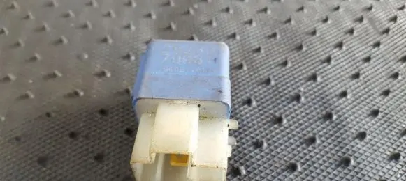 Nissan Almera Other relay 2523079981 25230