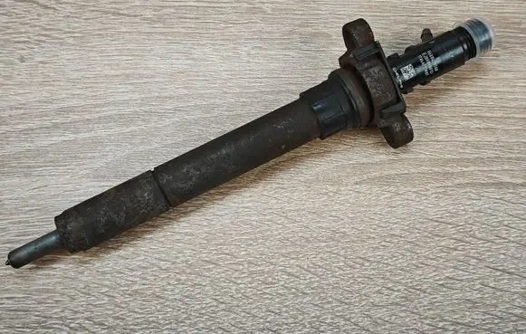 Peugeot 508 Fuel injector 9688438580