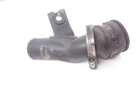 Nissan X-Trail T31 Engine coolant pipe/hose HP01