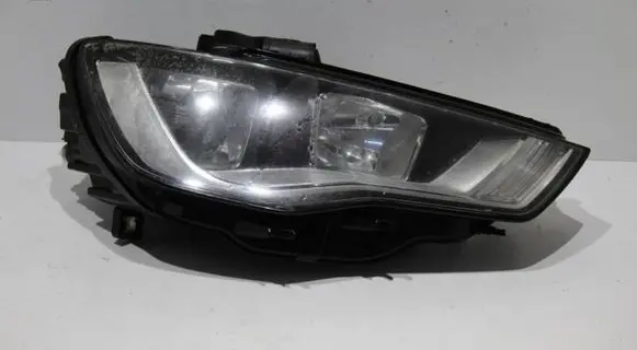 Audi A3 S3 8V Headlight/headlamp 8V0941004 01074002AJ