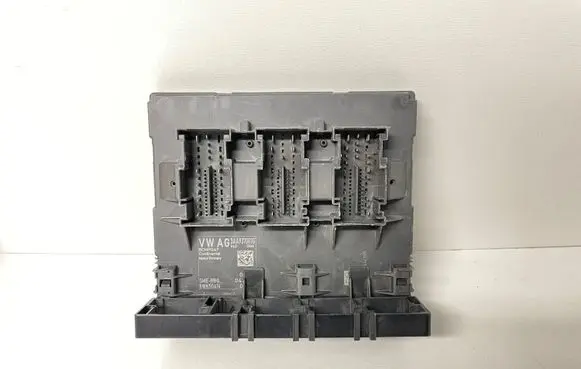 Engine ECU kit and lock set