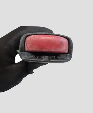 Volvo V60 Front seatbelt buckle 738699