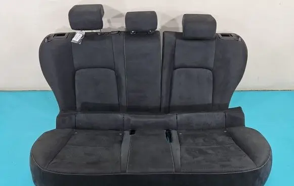 Lexus CT 200H Second row seats IMPRK1522902