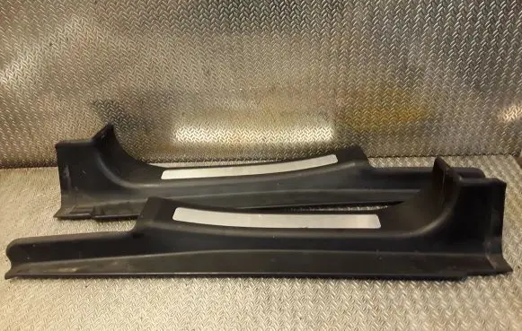 Mercedes-Benz C W203 sill trim set (inner) 2036800935 2036801035