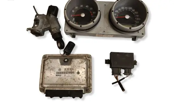 Volkswagen Polo III 6N 6N2 6NF Engine ECU kit and lock set 030906032CG