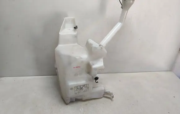 Nissan Qashqai Windshield washer fluid reservoir/tank 28910HV00A