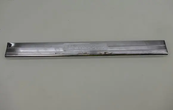 Mercedes-Benz CLS C219 Front sill trim cover A2196800235