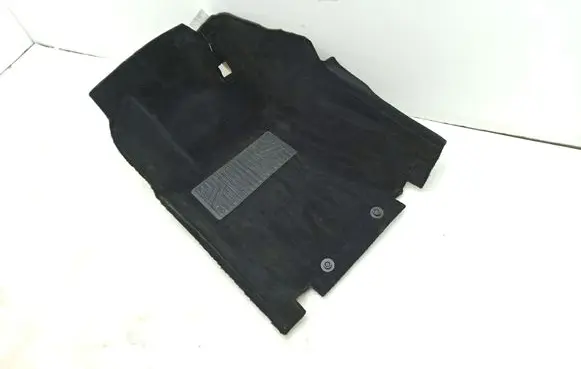 Mercedes-Benz R W251 Front floor carpet liner A2516800740