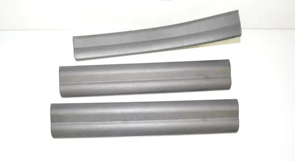 BMW X1 F48 F49 Front sill trim cover 7326833 7326811 7366821