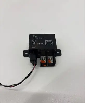 BMW 5 F10 F11 Other relay 7661503 V23132A2001X26