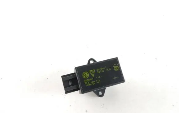 Porsche Cayenne (9PA) Seat heating relay 7L0959772