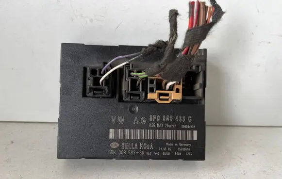 Audi A3 S3 8P Comfort/convenience module 8P0959433C