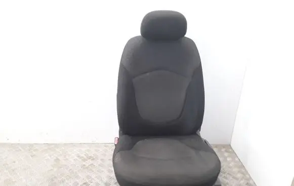 Toyota Avensis T250 Front driver seat 