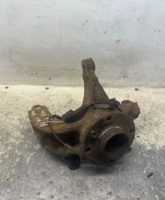 Renault Scenic II - Grand scenic II Front wheel hub