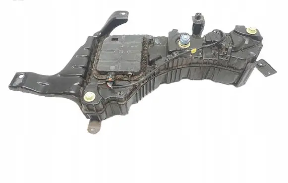 Citroen C4 Grand Picasso AdBlue liquid reservoir 