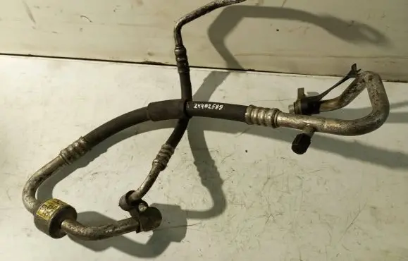 Opel Vectra C Air conditioning (A/C) pipe/hose 24402589