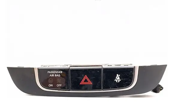 Hyundai ix35 Hazard light switch 937902S000